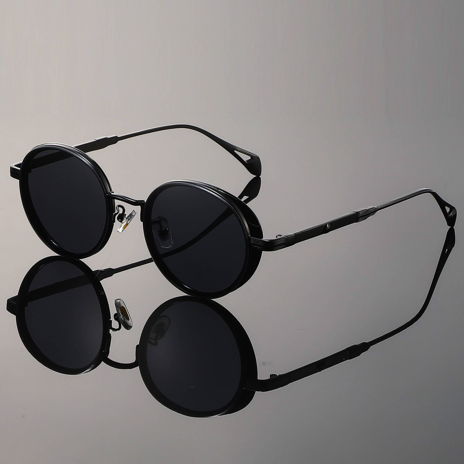Carter Round Retro Shades